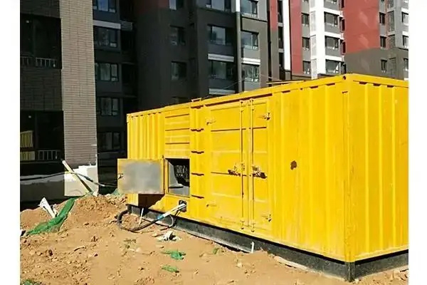 靖宇发电机租赁中燃油压力过低会对发动机的哪些部件造成损坏？
