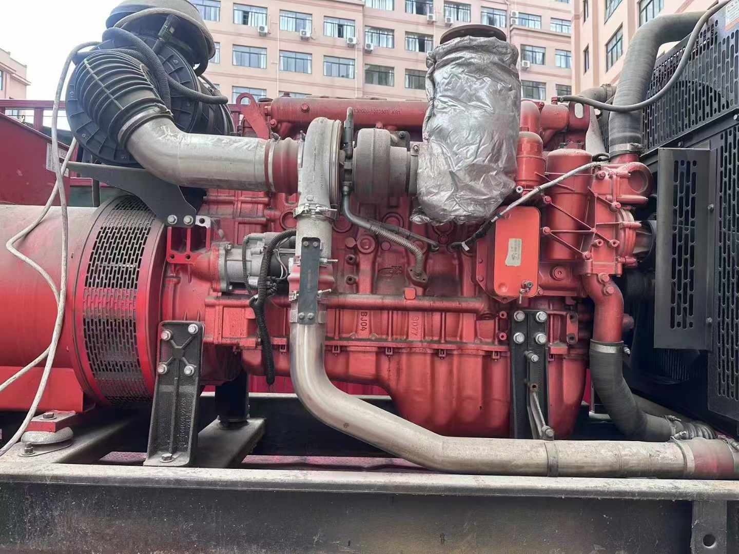 靖宇如何选择适合 600kW 柴油发电机组的过载保护器？