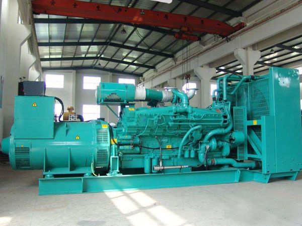 靖宇影响800KW发电机组油耗的因素有哪些？